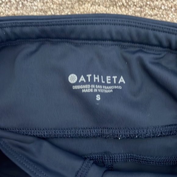 Athleta navy small laser cut zipper pocket leggings 25” - Picture 2 of 4